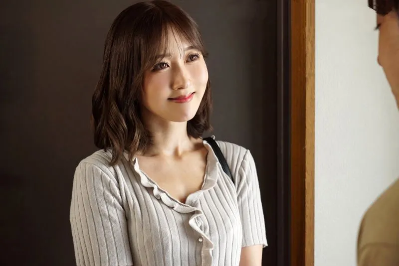 Vợ về nhà bố mẹ đẻ sau cuộc cãi nhau, gã chồng rủ cô bạn thân về nhà tâm sự…