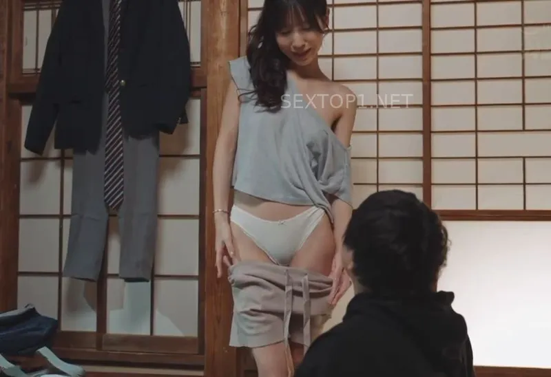 Về quê chăm sóc bố gã chồng, vợ của anh trai tìm đến cậu em anh xã vì dâm đãng lâu ngày