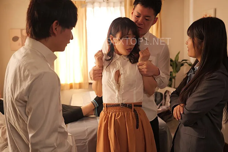 Không ưa má kế, con chim nhỏ gọi bạn học về nhà cưỡng hiếp