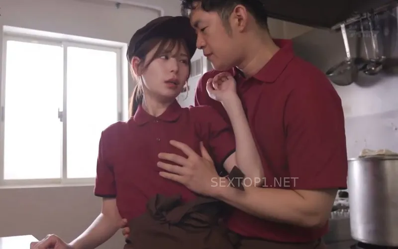 đi làm thêm ở quán rượu phụ ông chồng thu nhập, người vợ phải lòng cậu học sinh trẻ